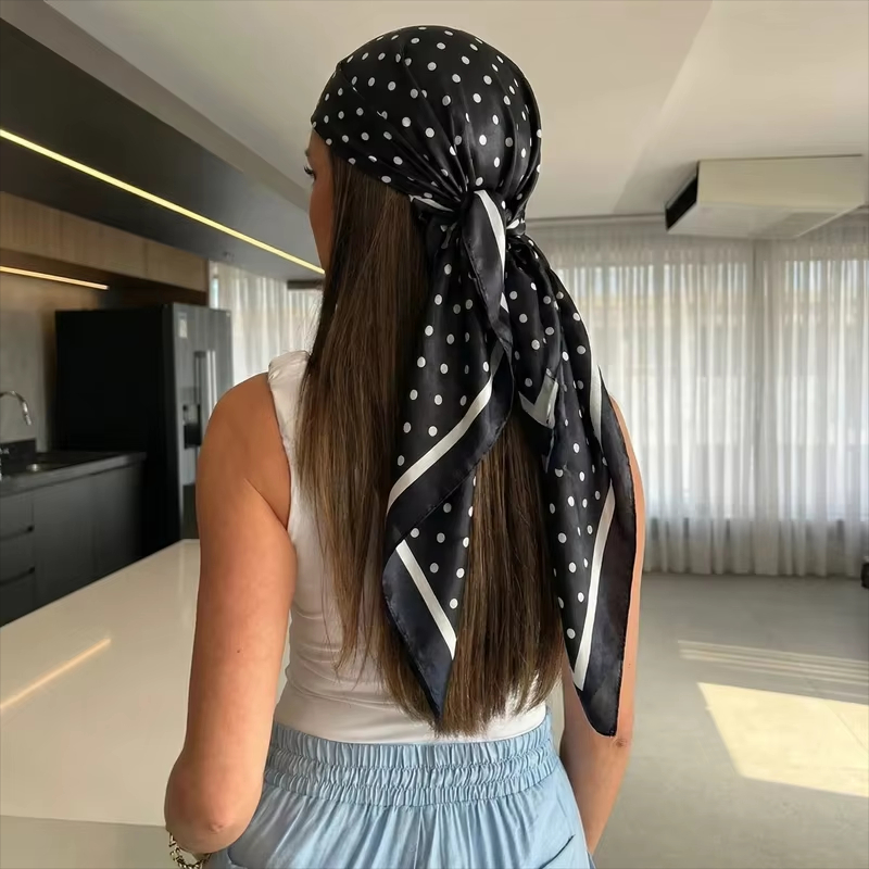 Face Scarf Mask - 2026 Syal Persegi Motif Titik Baru